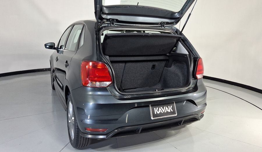 Volkswagen Polo 1.6 COMFORTLINE PLUS Hatchback 2021