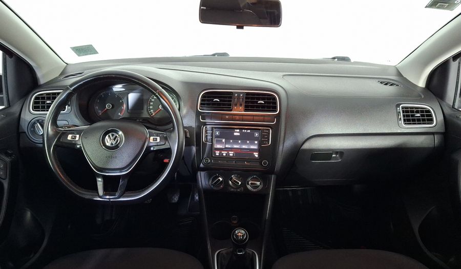 Volkswagen Polo 1.6 COMFORTLINE PLUS Hatchback 2021