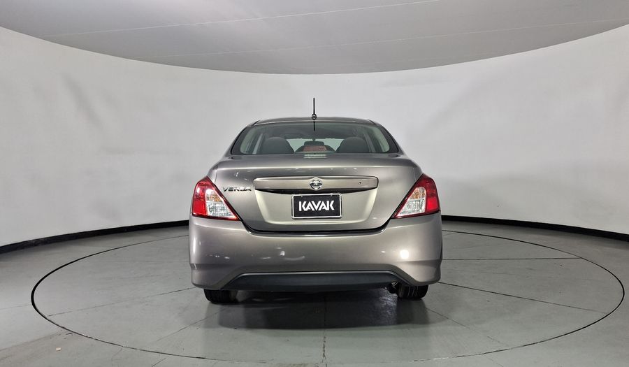 Nissan Versa 1.6 ADVANCE Sedan 2018
