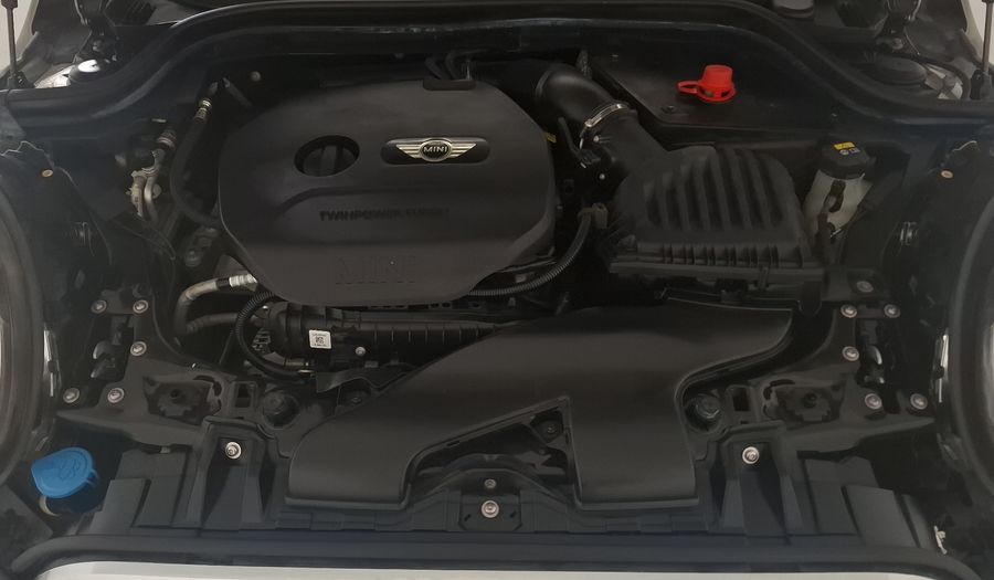 Mini Cooper 1.5 COOPER CHILI AT Hatchback 2017