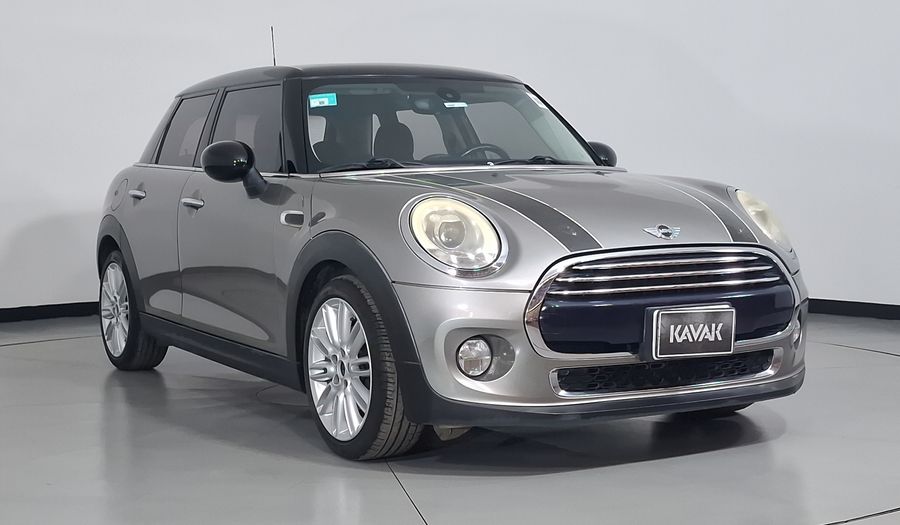 Mini Cooper 1.5 COOPER CHILI AT Hatchback 2017