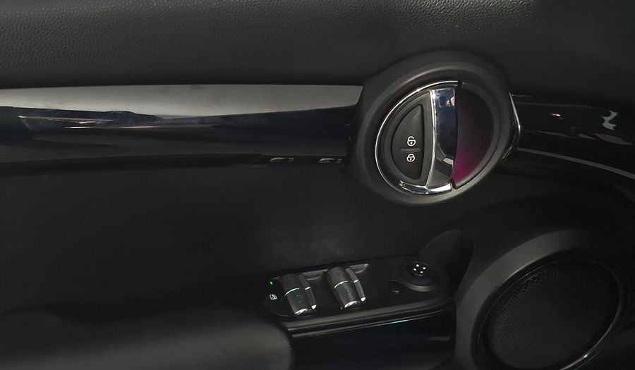 Mini Cooper 1.5 COOPER CHILI AT Hatchback 2017