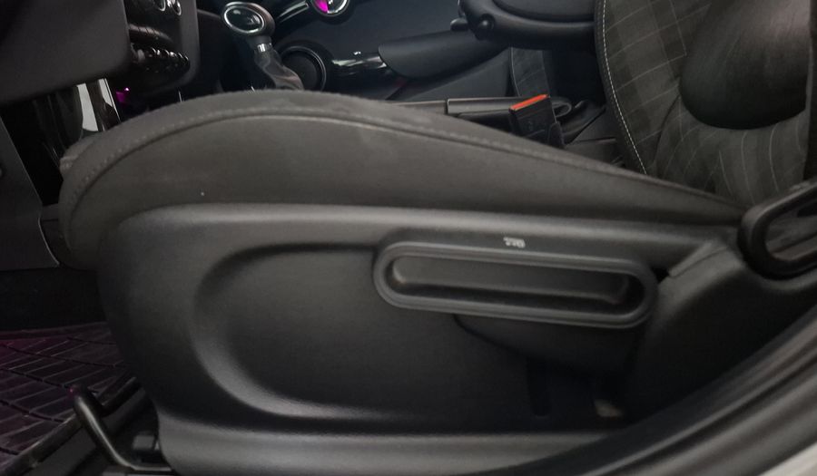 Mini Cooper 1.5 COOPER CHILI AT Hatchback 2017