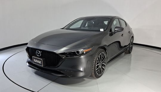 Mazda • Mazda 3