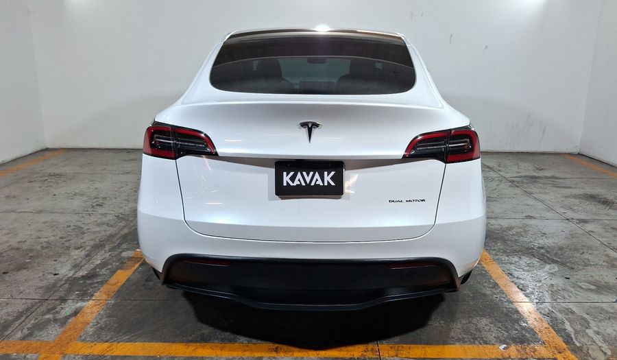 Tesla Model Y BEV LONG RANGE AUTO 4WD Suv 2024