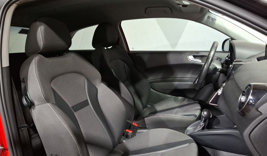 Audi A1 1.4 TFSI EGO S TRONIC Hatchback 2014