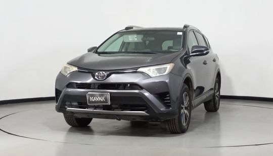 Toyota • RAV4
