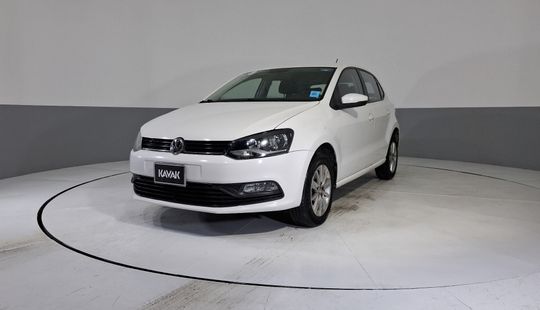 Volkswagen • Polo