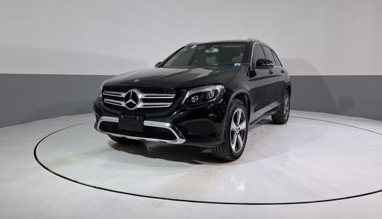 Mercedes Benz • Clase GLC