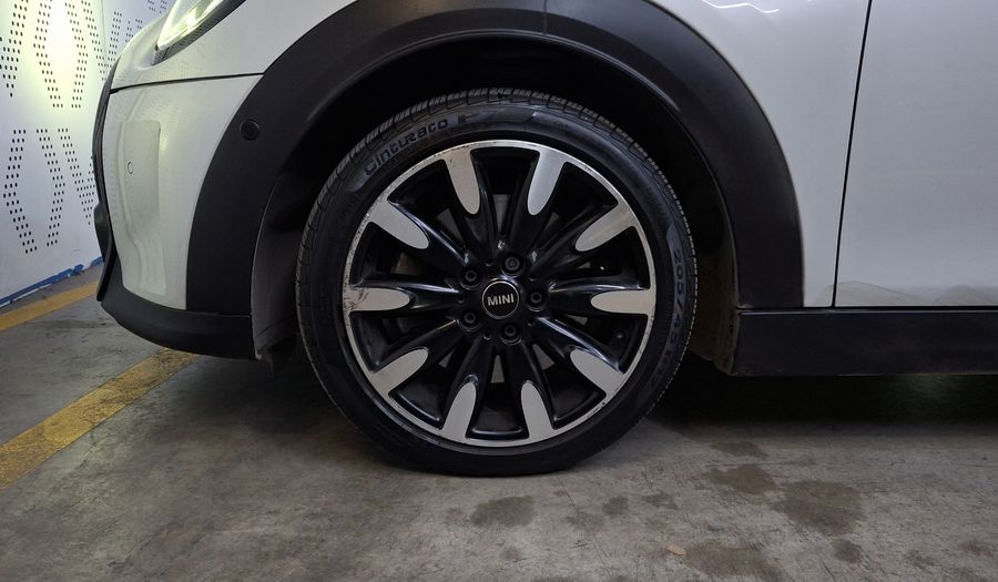 Mini Cooper S 2.0 COOPER CLASSIC DCT Hatchback 2023
