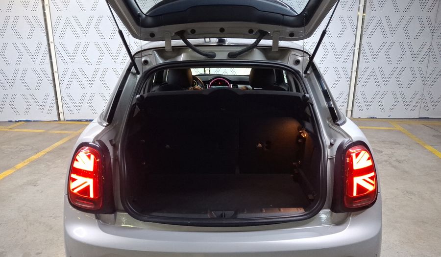 Mini Cooper S 2.0 COOPER CLASSIC DCT Hatchback 2023