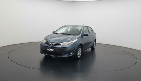 Toyota • Yaris