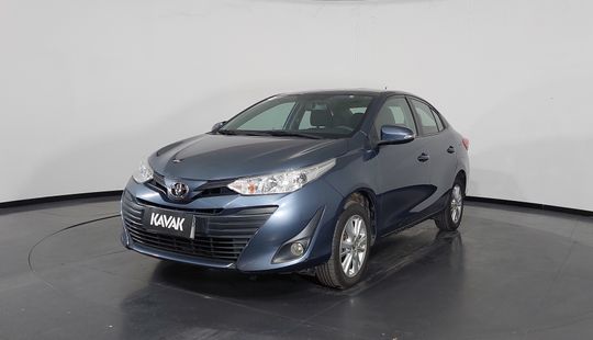 Toyota • Yaris