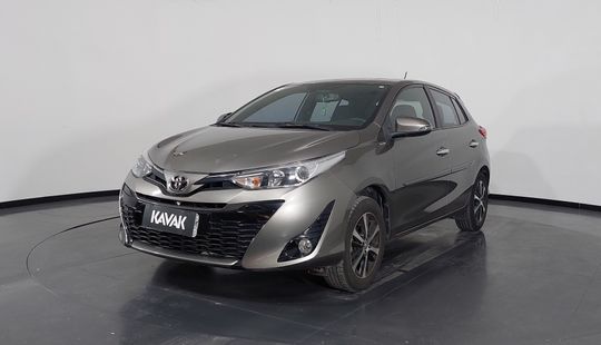Toyota • Yaris