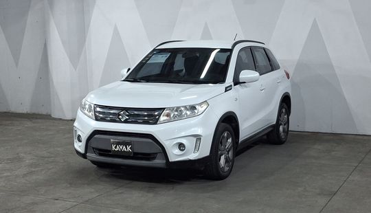 Suzuki • Vitara
