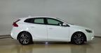 Volvo V40 2.0 D2 MOMENTUM Hatchback 2019