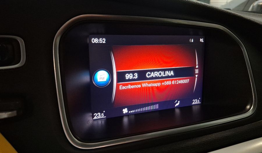 Volvo V40 2.0 D2 MOMENTUM Hatchback 2019