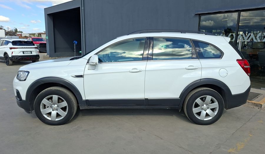 Chevrolet Captiva 2.4 AUTO LS Suv 2018