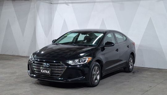 Hyundai • Elantra