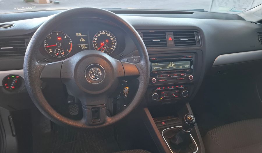 Volkswagen Vento 2.0 TDI 110CV ADVANCE Sedan 2012