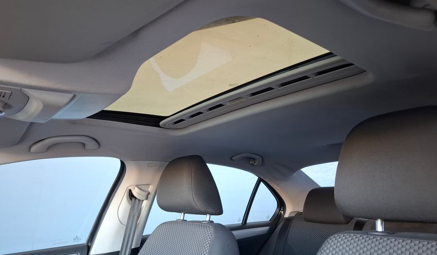 Volkswagen Vento 2.0 TDI 110CV ADVANCE Sedan 2012