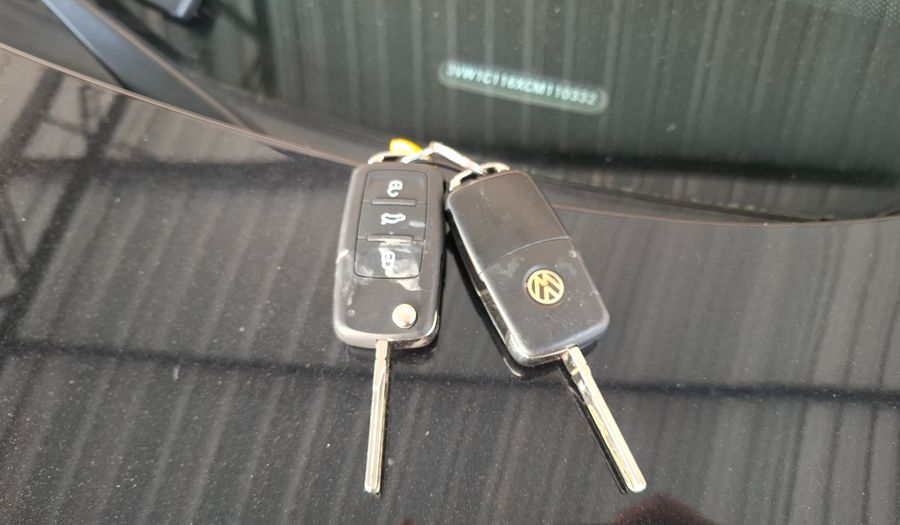 Volkswagen Vento 2.0 TDI 110CV ADVANCE Sedan 2012