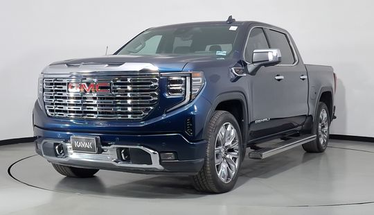 Gmc • Sierra