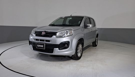 Fiat • Uno