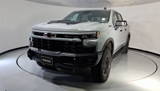 Chevrolet • Cheyenne