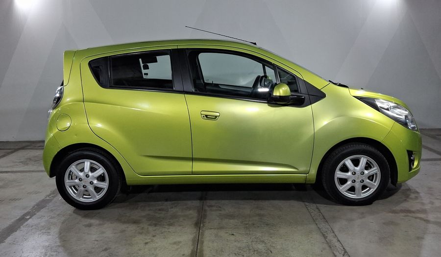 Chevrolet Spark 1.2 1SC Hatchback 2012