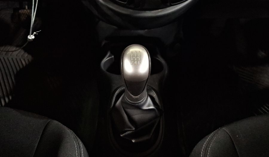 Nissan March 1.6 ADVANCE Hatchback 2023