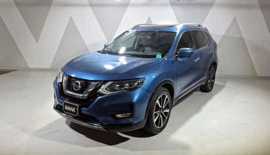 Nissan • X-Trail