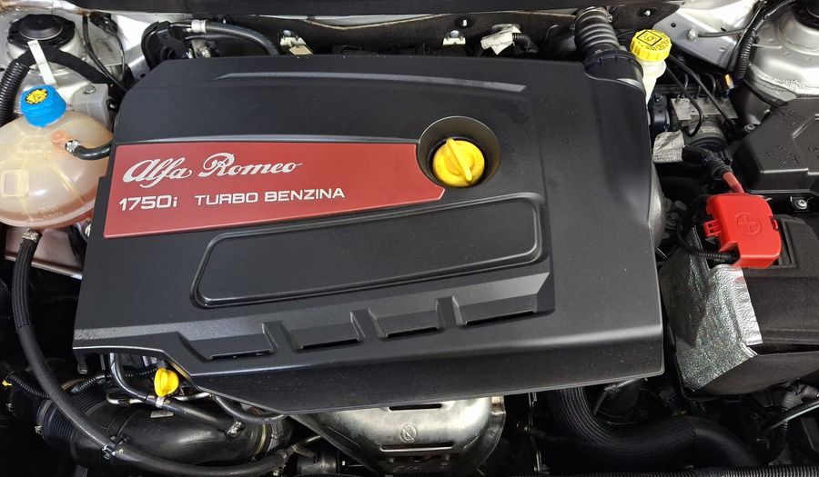 Alfa Romeo Giulietta 1.8 VELOCE TCT Hatchback 2021
