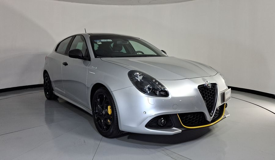 Alfa Romeo Giulietta 1.8 VELOCE TCT Hatchback 2021