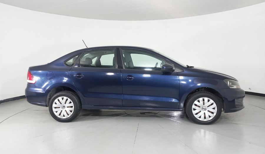 Volkswagen Vento 1.6 STARTLINE TIPTRONIC Sedan 2016