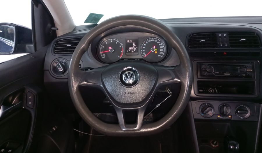Volkswagen Vento 1.6 STARTLINE TIPTRONIC Sedan 2016