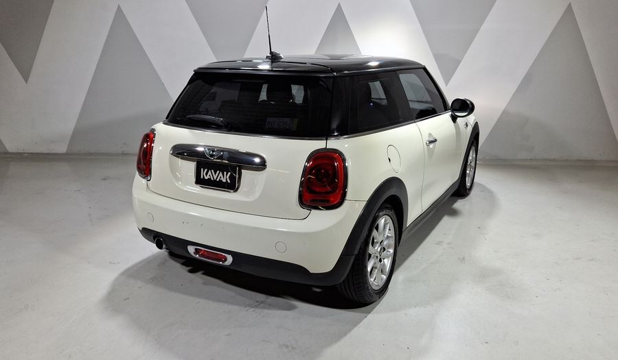 Mini Cooper 1.5 COOPER CHILI AT Hatchback 2015