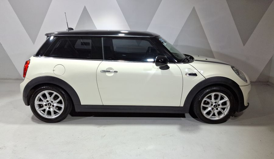 Mini Cooper 1.5 COOPER CHILI AT Hatchback 2015
