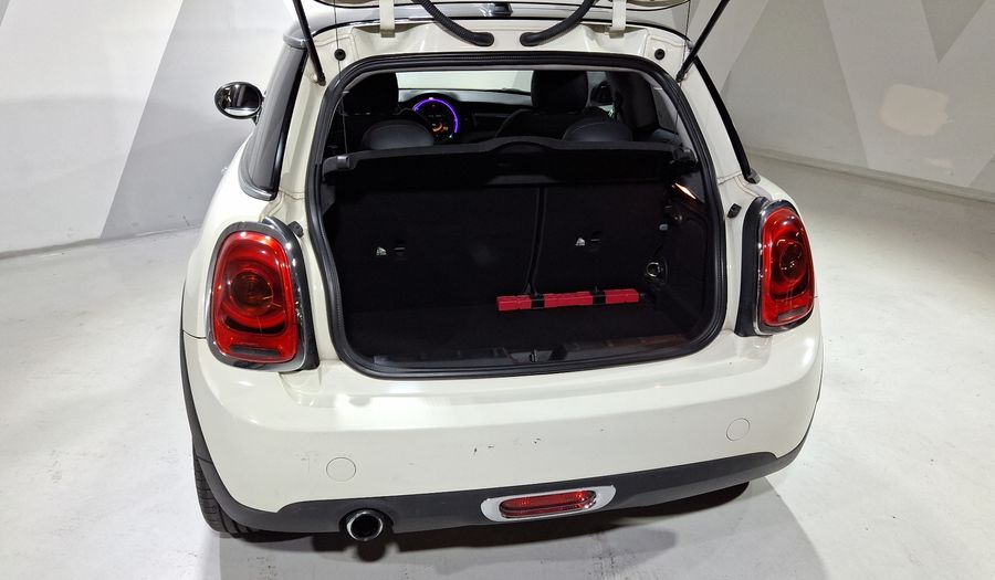 Mini Cooper 1.5 COOPER CHILI AT Hatchback 2015