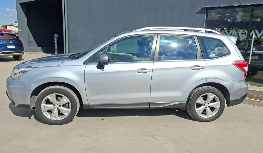 Subaru Forester 2.0 CVT XS 4WD Suv 2015