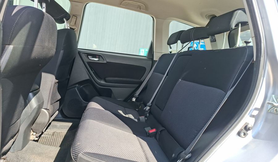 Subaru Forester 2.0 CVT XS 4WD Suv 2015