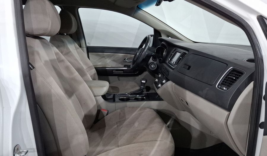 Kia Sedona 3.3 LX AUTO Minivan 2019