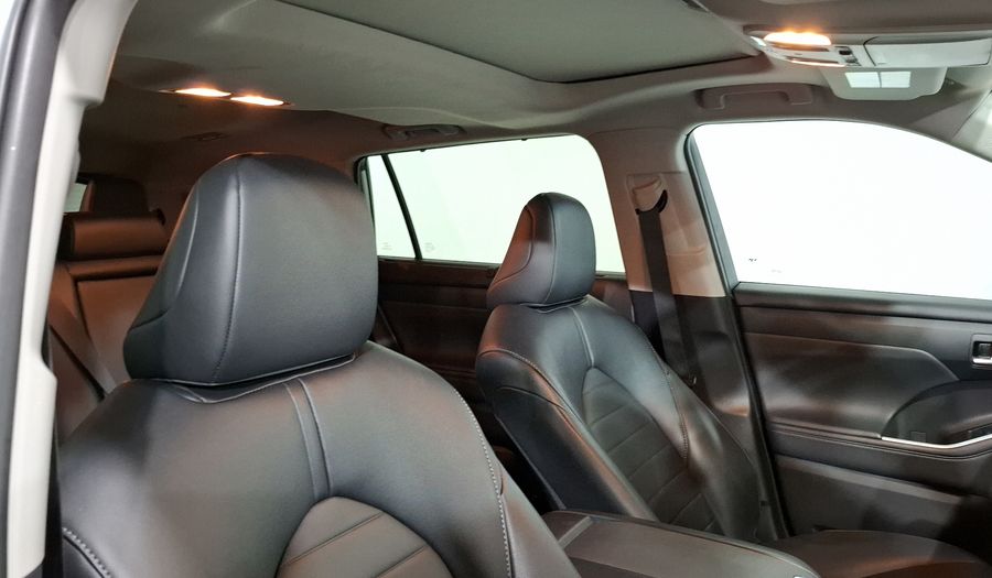 Toyota Highlander 2.5 HEV XLE AUTO Suv 2024