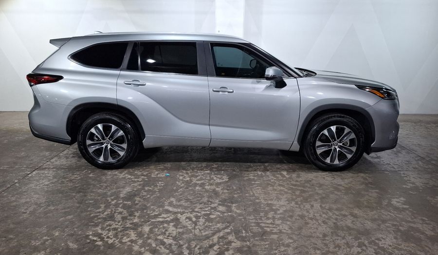 Toyota Highlander 2.5 HEV XLE AUTO Suv 2024