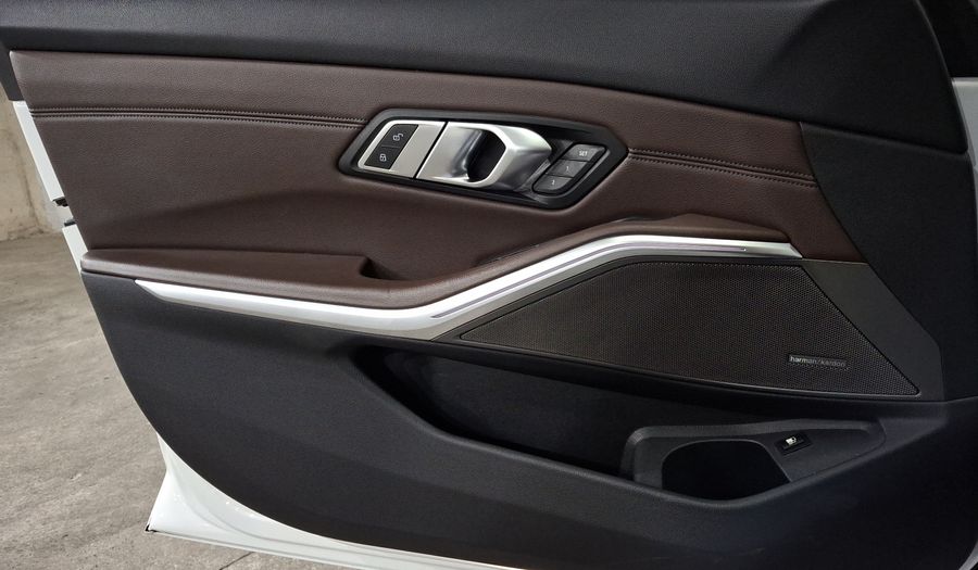 Bmw Serie 3 2.0 330E SPORT LINE PLUS Sedan 2020