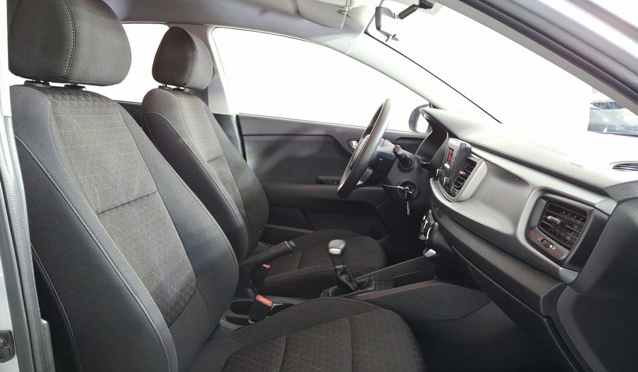 Kia Rio 1.6 L AUTO Sedan 2022