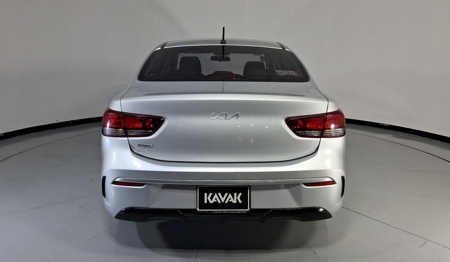 Kia Rio 1.6 L AUTO Sedan 2022