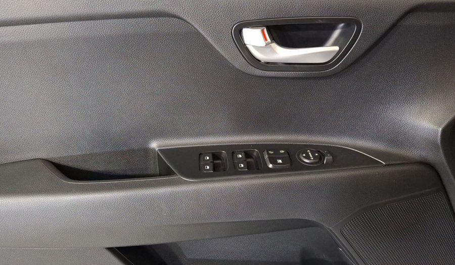 Kia Rio 1.6 L AUTO Sedan 2022
