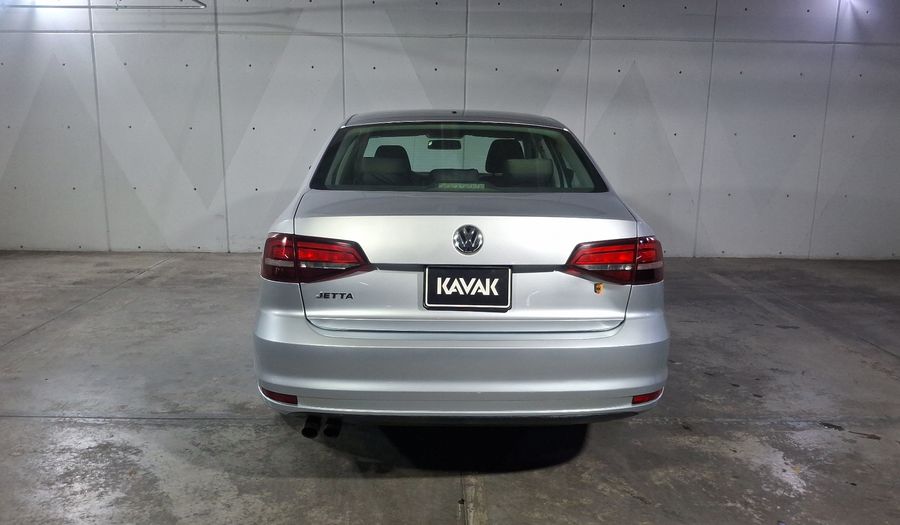 Volkswagen Jetta 2.0 MT Sedan 2016