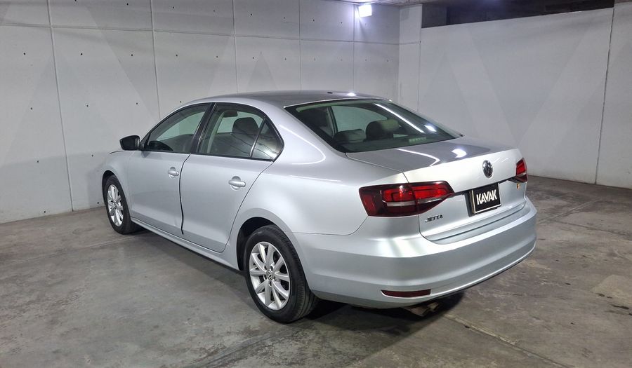 Volkswagen Jetta 2.0 MT Sedan 2016